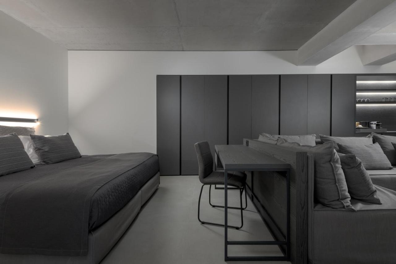Essence Suites Downtown Suites - Adults Only Rhodes City Buitenkant foto